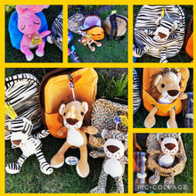 Load image into Gallery viewer, Back pack  plush with animal
